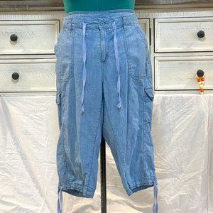 St. John's Bay Blue Jean Cargo Capris 16w